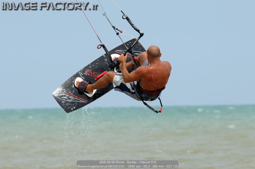2005-08-06 Rimini - Bunker - Kitesurf 018
